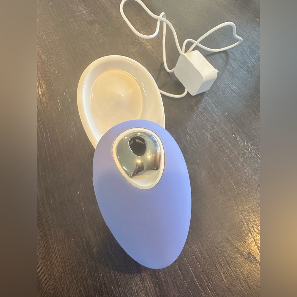 Droplette misting device